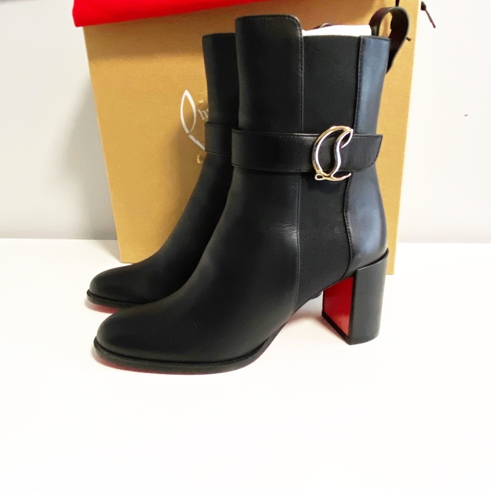 NWT CHRISTIAN LOUBOUTIN
CL 70 logo-embellished leather Chelsea boots - Picture 4 of 9